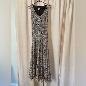Jones New York Black and Cream Lace Maxi Dress